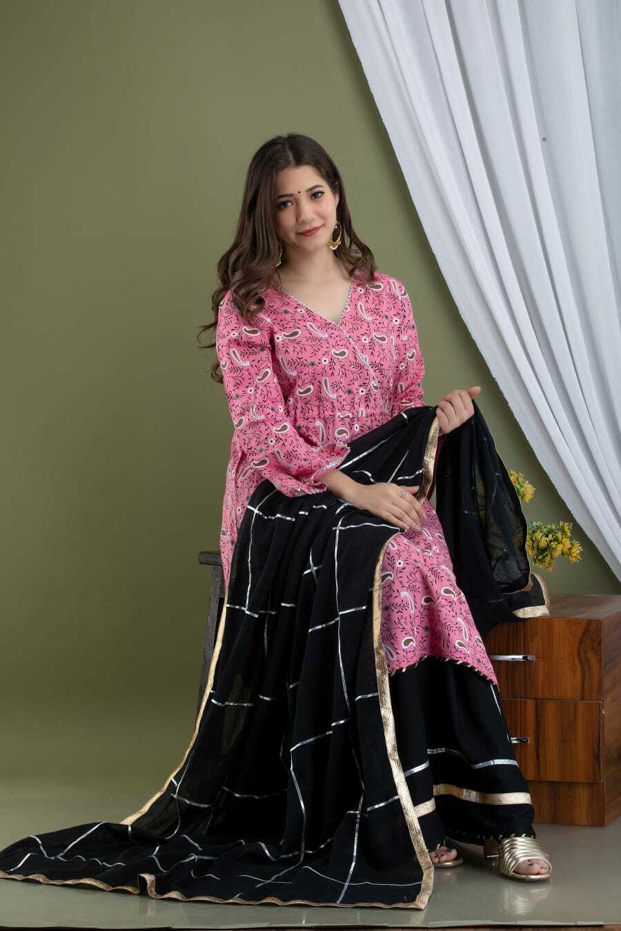 Kashifa Grey Printed Long High Slit Kurta With Lehenga Skirt
