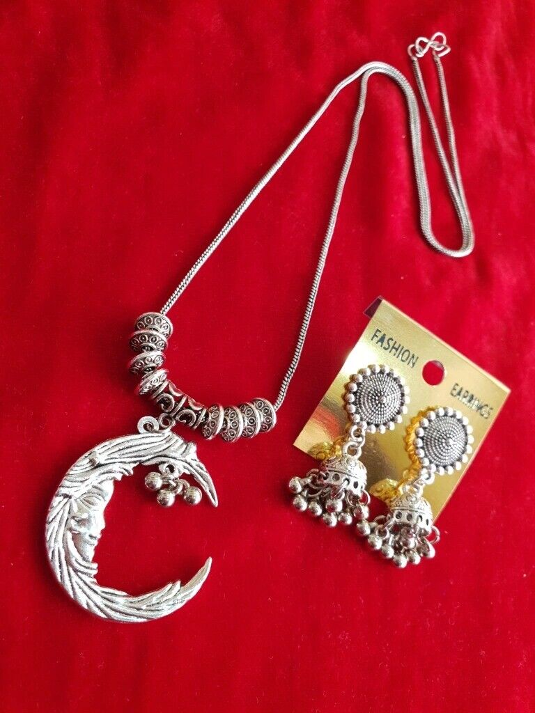 Moon Shaped Pendant Necklace Earring Set Women Silver Plated Oxidized Chain Alloy