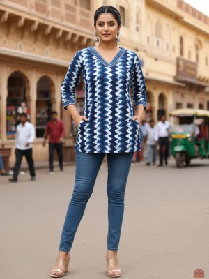 Natasha Indigo Blue Zigzag Print Top Cotton Short Kurti Tunic for Women
