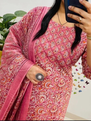 Farheen Kalamkari Pink Color Designer Indian Pakistani Straight Salwar Kameez Kurti Pant Set for Women - Set of 3