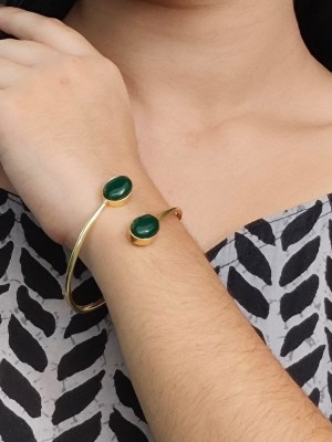 Graceful Gold Plated Cuff Monalisa Stone Designer Bangle Anti Tarnish Affordable Fancy Bracelet for Girls