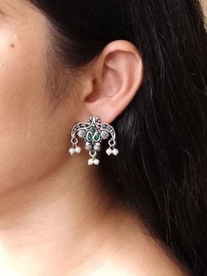 Antique Ethnic Designer Stud Stone Work Earring Silver Oxidised Pearl Decorated Earring Set for Women