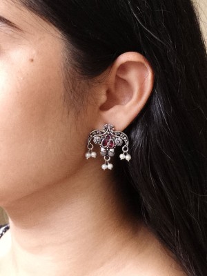 Antique Ethnic Designer Stud Stone Work Earring Silver Oxidised Pearl Decorated Earring Set for Women
