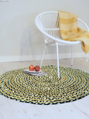 Black & White Mixed Reversible Hand Woven Jute Cotton Chindi Braided Rug - 4 Ft