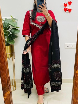 Red Designer Readymade Indian Straight Salwar Suit Kurti Pant Set for Women - Set of 3