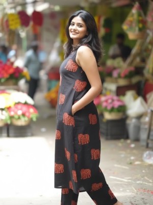 Elephant Printed Black Sleeveless Cotton Salwar Kameez Kurti Pant Co Ord Set with Pockets for Women