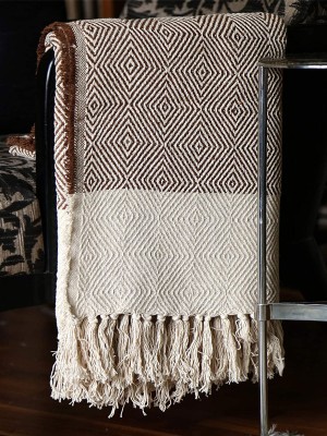 Brown Diamond Pattern Luxurious 100% Cotton Sofa Throw Blanket Soft Woven Home Decor with Fringes