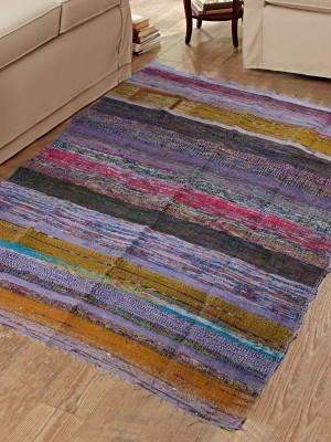 Handwoven Multicolored Chindi Rag Area Rug for Bohemian Living Room Decor & Sustainable Home Accents