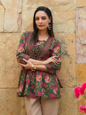 Green Designer Floral Printed Short Kurti Tunic Top for Women