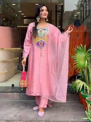 Baby Pink Embroidered Straight Kurti Pant Dupatta Set Elegant Salwar Kameez for Women - Set of 3