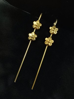 Beautiful Gold Plated Needle Earcuff Earrings Traditional Flower Designer Ear Jewellery