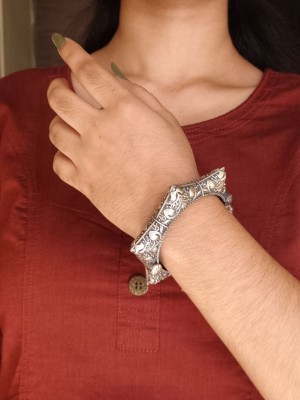 Antique Rustic Gypsy Silver Oxidised Bracelet Floral Art Kada Openable Free Size Kangan Bangle for Girls