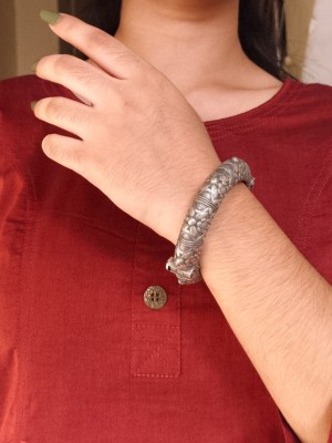 Ethnic Indian Flower Designer Silver Oxidised Bracelet Kada Free Size Openable Kangan Bangle for Girls