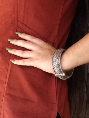 Fashionable Floral Gypsy Silver Oxidised Bracelet Kada Free Size Openable Kangan Bangle for Women