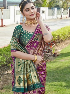 Purple Graceful Traditional Indian Saree Cotton Silk Patola Jacquard Women Party Wear Saree with Blouse
