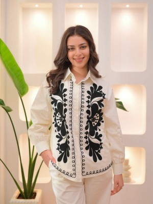 White Classic Thread Embroidered Cotton Co-Ord Set Salwar Kameez for Women for Everyday Wear (Set of 2)