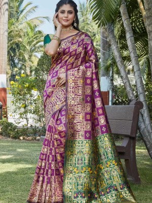 Purple & Green Jacquard Woven Traditional Indian Silk Saree Trendy Women Party Wear Saree with Blouse