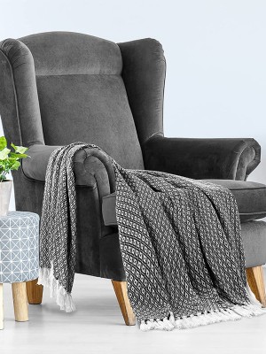 Black & White Diamond Pattern Cozy & Soft Cotton Knitted Throw Blanket for All-Season Comfort with Tassel