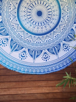 Classic Ombre Hippie Mandala Roundie Beach Throw, Boho Round Table Cloth