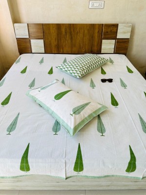 Moomal Block Printed Cotton Jaipuri King Size Bed Sheet with 2 Pillow Covers