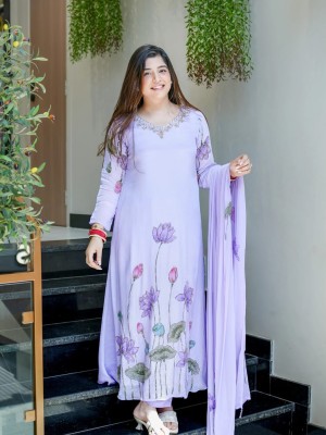 Beautiful Floral Design Hand Work On Neck Premium Chinnon Kurti Pant With Dupatta Set Salwar Kameez (Set Of 3)