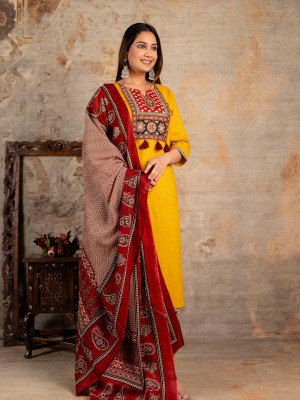 Yellow Ethnic Readymade Indian Straight Salwar Kameez Kurti Pant Set for Women - Set of 3