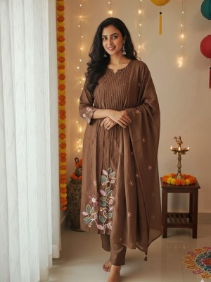 Renuka Green Embroidered Flared Embroidered Anarkali Kurti Salwar Kameez Dress Gown - Set of 3