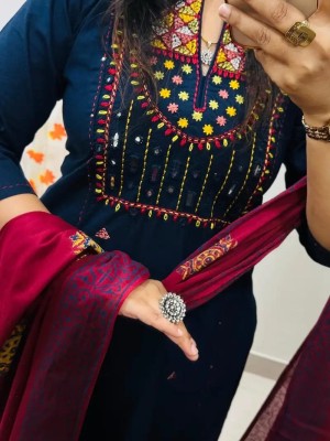 Blue Heavy Embroidery and Mirror Work Straight Fit Cotton Kurti Pant with Contrasting Red Dupatta 