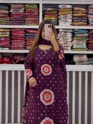 Purple Bandhani Print Straight Fit Cotton Kurti Pant With Dupatta Set For Women (Set Of 3)