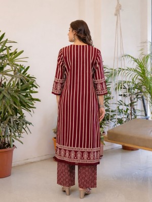 Riya Maroon Ethnic Straight Fit Printed Cotton Kurti Pant With Dupatta Set For Women (Set Of 3)