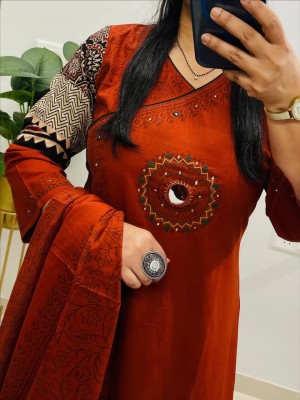 Rust Orange Printed Mirror Work Cotton Kurti Pant With Dupatta Set For Women (Set Of 3)