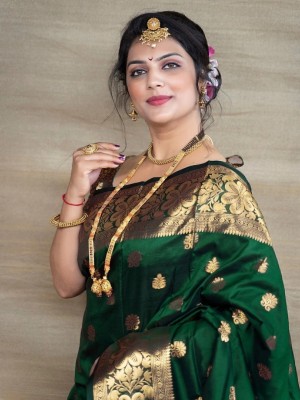 Sangeeta Green Ethnic Jacquard Banarasi Silk Zari Woven Saree with Unstitched Blouse Piece