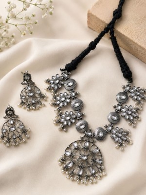 Ethnic German Silver Choker Set Necklace with White Kundan Accents & Pearl Droplets