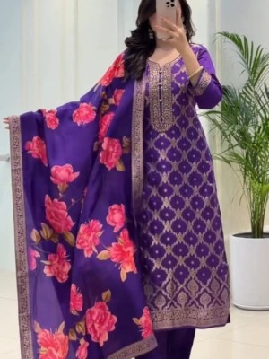 Purple Straight Fit Heavy Banarasi Silk Kurti Pant With Dupatta Set Salwar Kameez (Set Of 3)