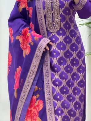 Purple Straight Fit Heavy Banarasi Silk Kurti Pant With Dupatta Set Salwar Kameez (Set Of 3)