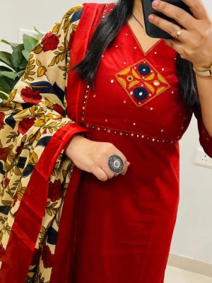 Vedika Red Ethnic Embroidered V-Neck Straight Fit Cotton Kurti Pant With Dupatta  (Set Of 3)