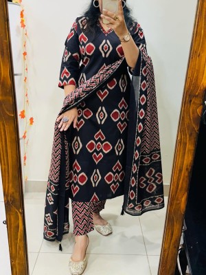 Bharti Cotton Printed V-Neck With Sequin Work Cotton Kurti Pant with Dupatta (Set Of 3)