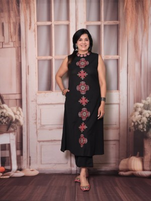 Nihaar Black Straight Fit Cotton Sleeveless Kurti Pant Co Ord Set For Women