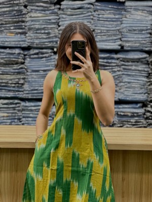 Green & Yellow Sleeveless Perfect Look For Summer Cotton Kurti Plazzo Co-ord Set
