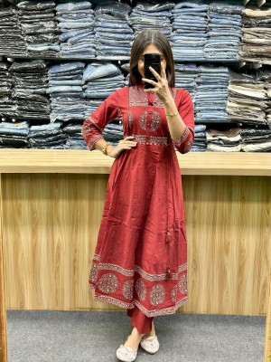 Iqra Red Elegant Anarkali Katha Work Cotton Kurti Pant Dupatta Set For Women (Set Of 3)
